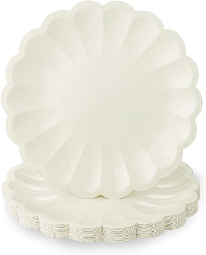 NatNarr 30 Pcs Ivory Paper Plates 7.5 In Scalloped Plates by NatNarr