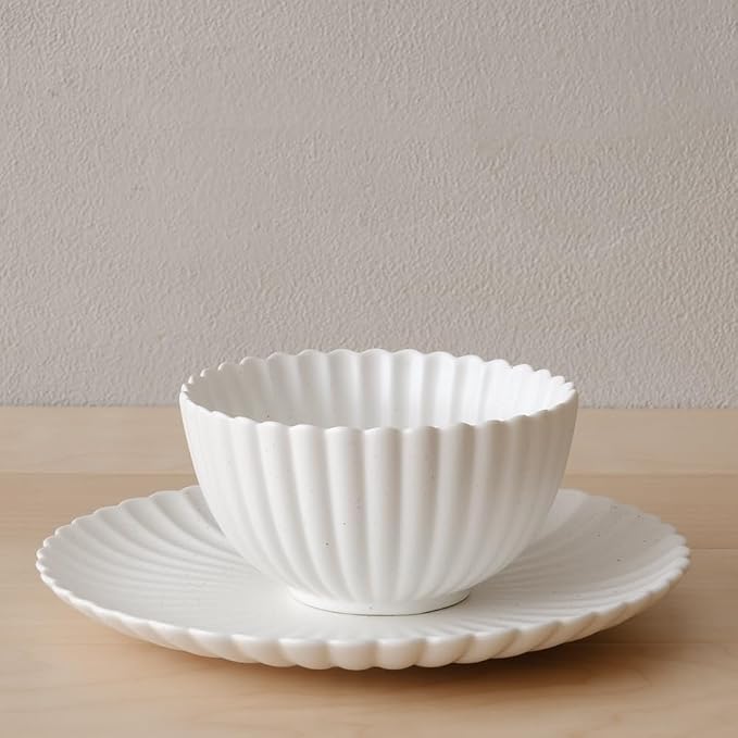 WENSHUO Small Ceramic Bowls, Daisy-Shaped, 5.5 in, Nacre White | 17 oz - Image 7