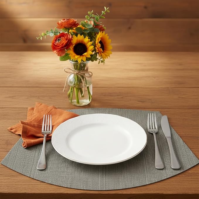 SHACOS Wedge Shaped Placemats Set of 4 Woven Vinyl Dining Table Place Mats - Image 5