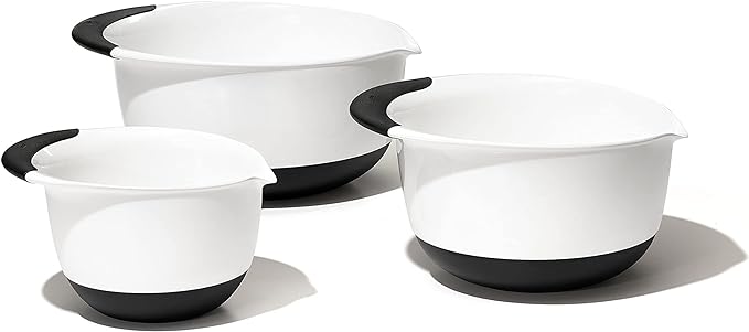 OXO Good Grips 3- Piece Plastic Mixing Bowl Set, 2500 ml by Unknown