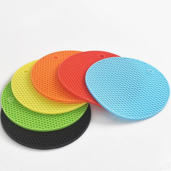 homEdge Silicone Round Trivets, 6 Pack Heat Resistant Non Slip Pot Holders-Black - Image 6