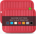 2 Pack Silicone Trivets by QPIXDIGITAL