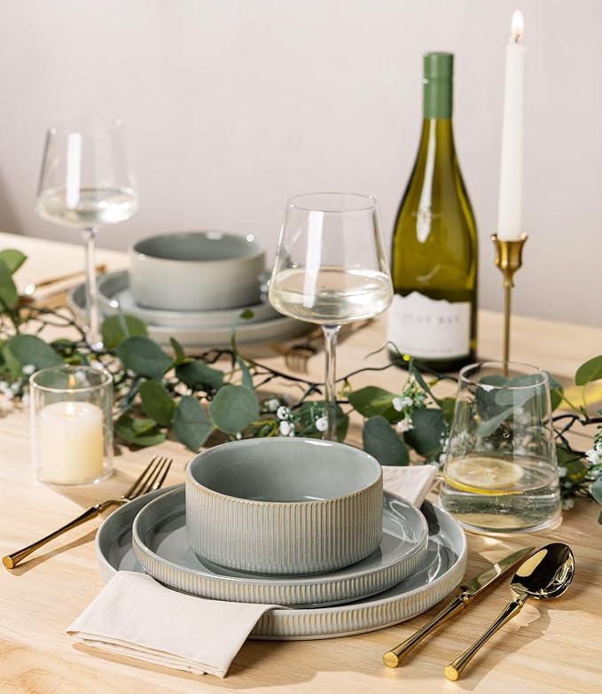 Ceramic Dinnerware Set for 4, 12-Piece Plates and Bowls Set | Lightweight - Image 5