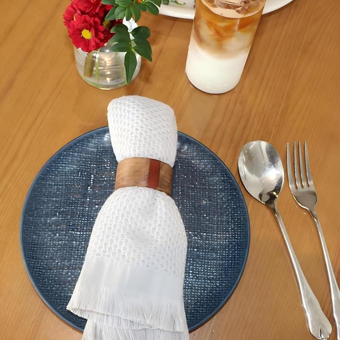Wooden Napkin Rings Set of 8 for Christmas Dinning Table Decor - Image 2