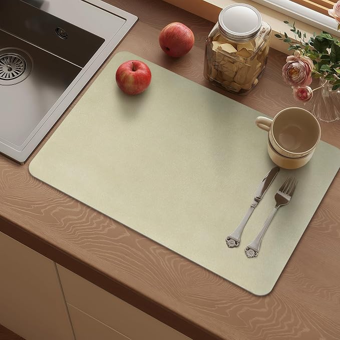 Vinyl Placemats Set of 4-12x17 Inch by NEIGELUO