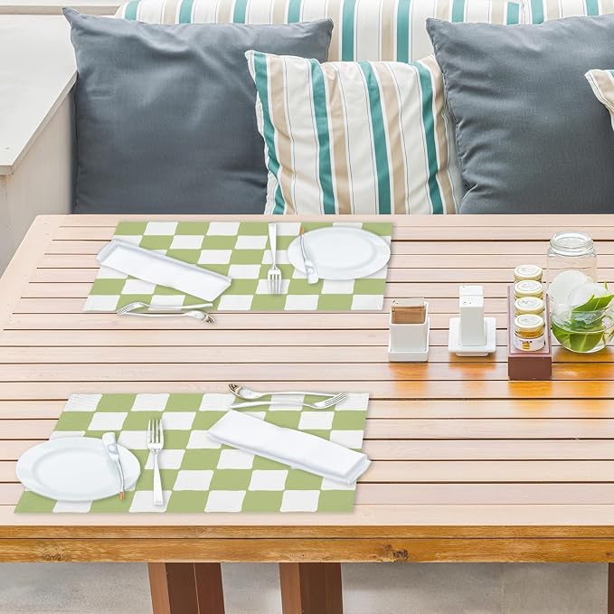 Green and White Check Plaid Placemats Set of 4, Washable Heat Resistant - Image 4