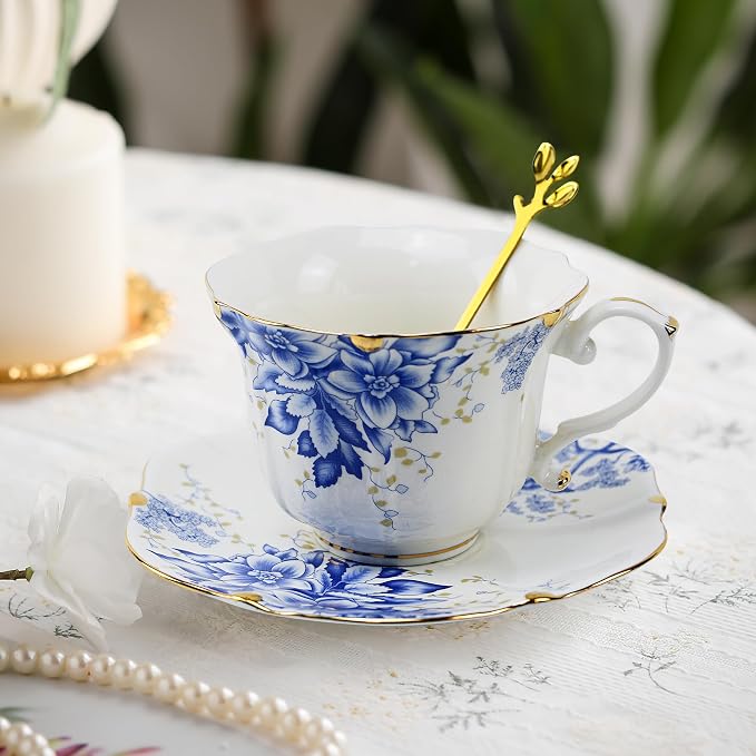 TATSUMI Country Roses Bone China Tea Cup and Saucer Set, 3 Pieces, Vintage Style - Image 4