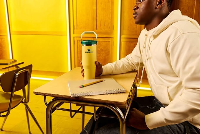 STANLEY IceFlow 2.0 Flip Straw Tumbler, 30 oz, Daffodil Emerald | Easy Carry - Image 9