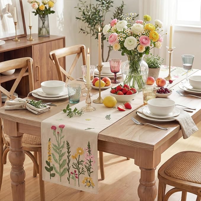 Artoid Mode Beige Soft Chain Embroidery Wild Floral Spring Table Runner - Image 5