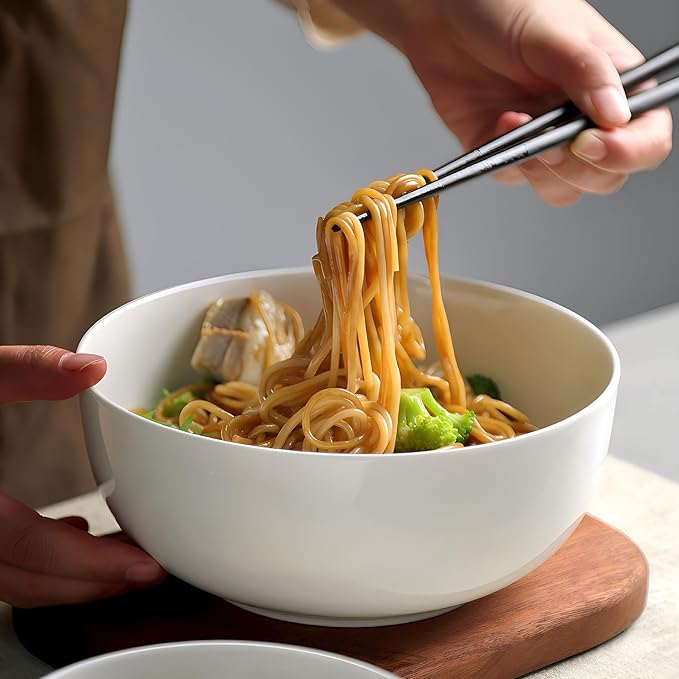 60 oz Large Soup Bowl, Pho Bowls, 8-Inch Off-White Porcelain Bowls Set of 3 - Image 5
