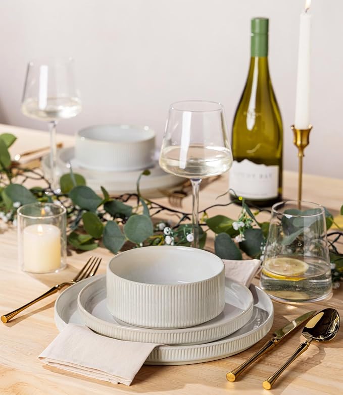 Ceramic Dinnerware Set for 4, 12-Piece Plates and Bowls Set | Lightweight - Image 5