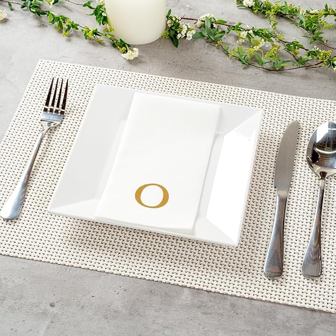 Restaurantware Paper Napkins Pack of 2000 Gold Letter O Linen-Feel Disposable - Image 3