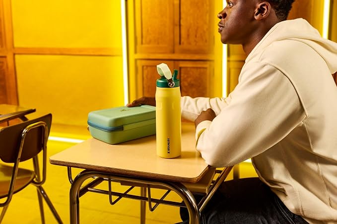 STANLEY IceFlow Flip Straw 2.0 Water Bottle 24 oz | Built-In Straw - Image 8