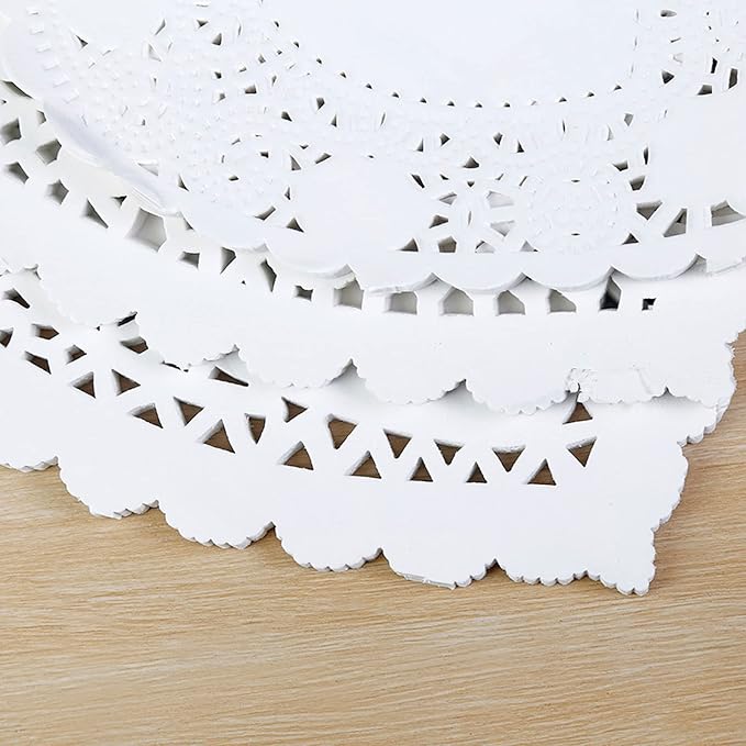 Heart Paper Doilies - Image 3