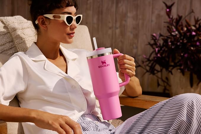 STANLEY Quencher H2.0 Flow State Tumbler, 30 oz, Coastal Teal | Handle and - Image 10