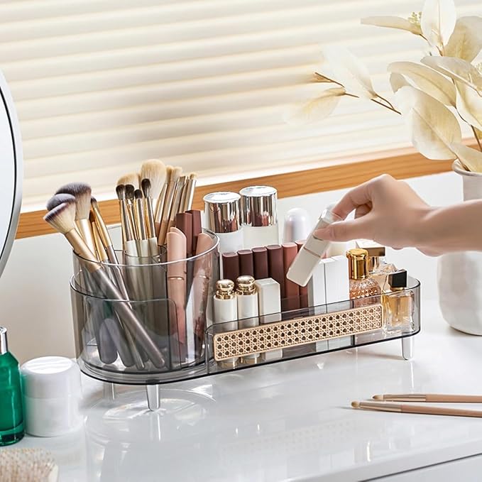 Booklov Rotating Makeup Organizer - Image 2