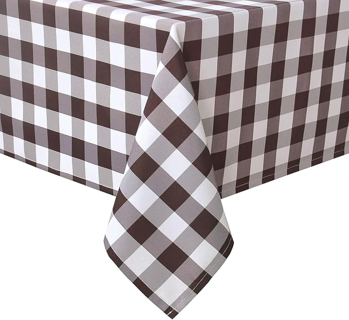 Checkered Square Tablecloth by Hiasan