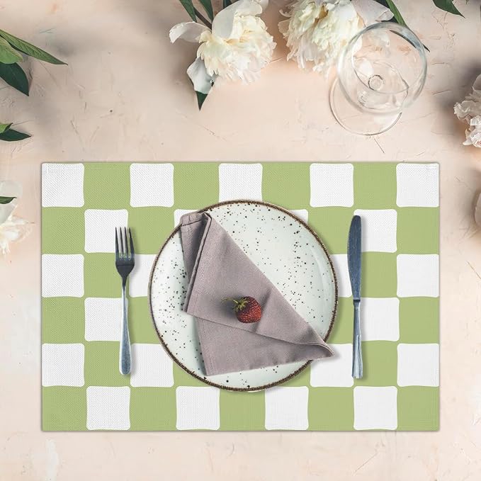 Green and White Check Plaid Placemats Set of 4, Washable Heat Resistant - Image 3