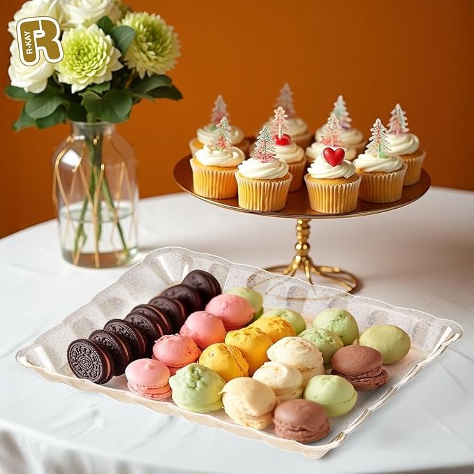 6 Pack Gold Glitter Plastic Serving Trays - Image 3