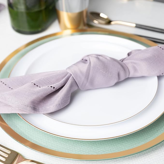 White Plastic Party Plates - Image 3