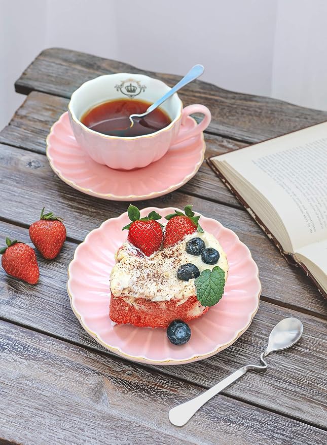 Royal Tea Cups and Saucers, - Image 6