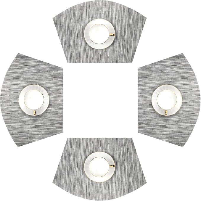 SHACOS Round Table Placemats Set of 4 Wedge Placemats Heat Resistant Woven by SHACOS