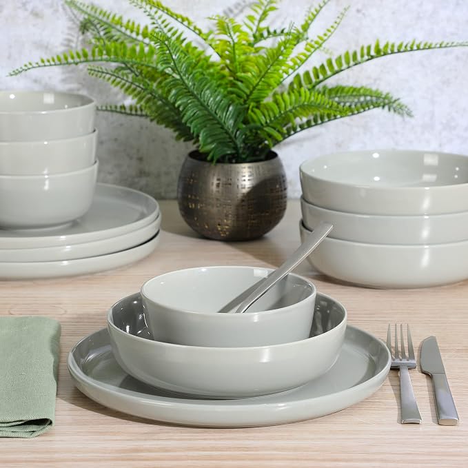 Gibson Home Oslo 12-Piece Porcelain Chip and Scratch Resistant Dinnerware Set - Image 3