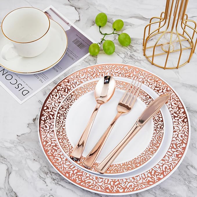 30 Guests Plastic Plates Set - Image 3
