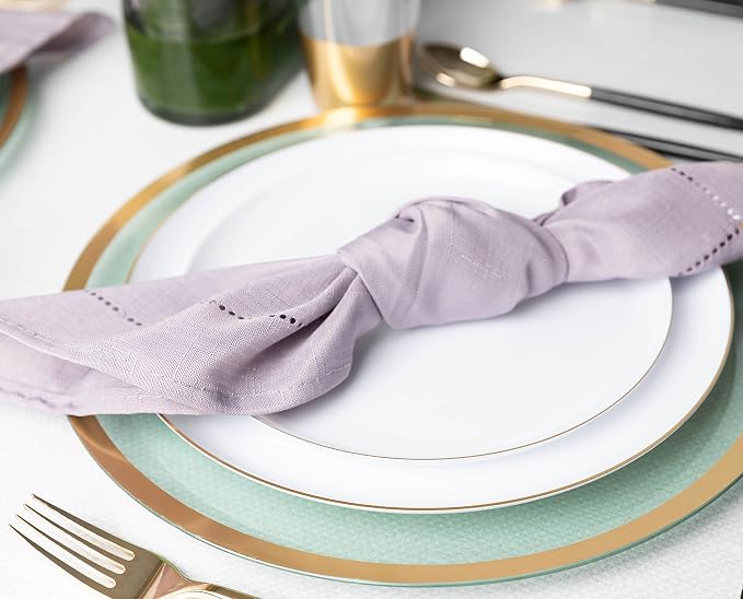 White Plastic Party Plates - Image 6