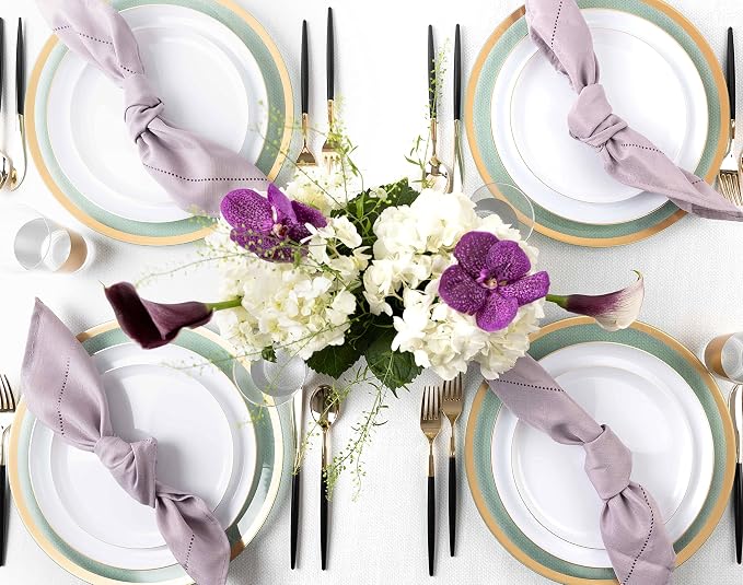 White Plastic Party Plates - Image 5