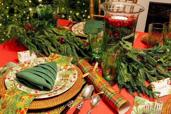 Caspari Evergreen And Berries White Paper Dinner Plates - Image 5
